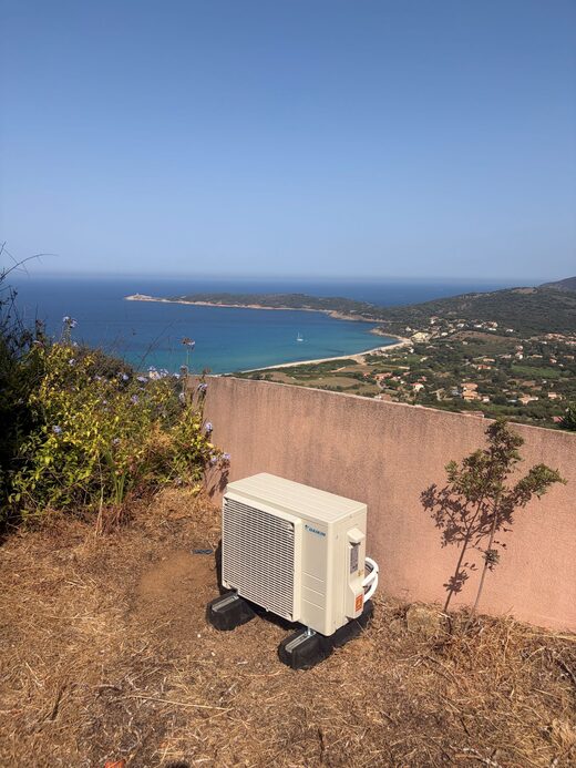 Nos&#x20;installations&#x20;de&#x20;climatisation&#x20;r&#x00E9;alis&#x00E9;es&#x20;en&#x20;juillet&#x20;en&#x20;Corse